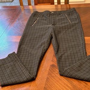 Hollister ultra high rise, navy blue and green tapered jeggings